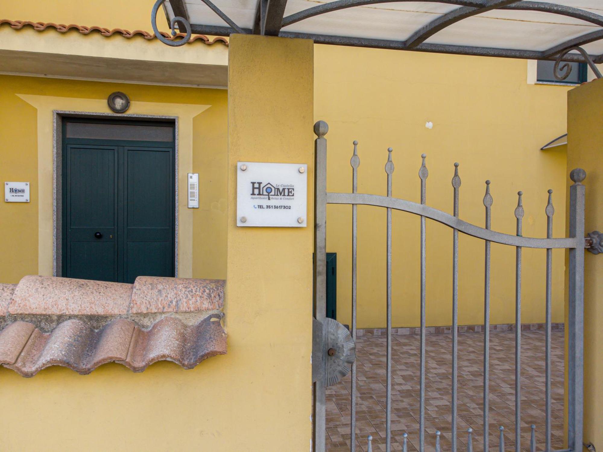 Home Le Castella Le Castella  Zewnętrze zdjęcie